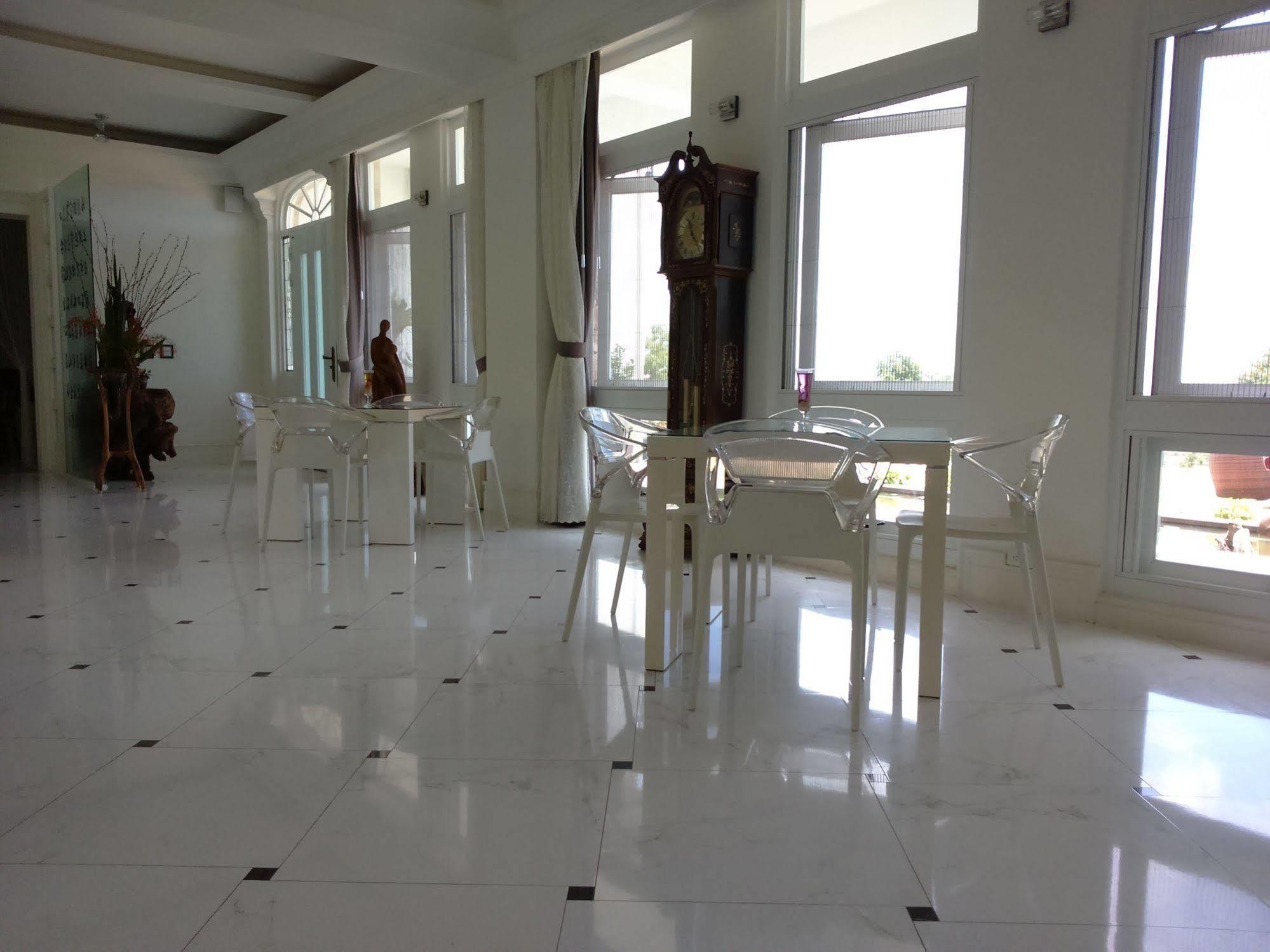 Bed and Breakfast Dear Garden Donghe Exterior foto